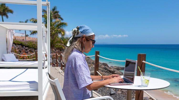 Las Islas Canarias incrementan en un 10% mensual la llegada de teletrabajadores al archipiélago